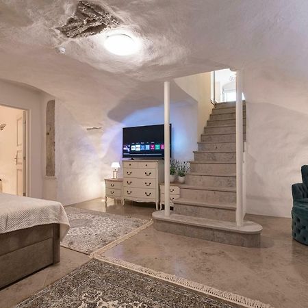 Tallinn Housing 2 Bdr 2 Bathroom With Sauna At Carl Engel Luxury House المظهر الخارجي الصورة