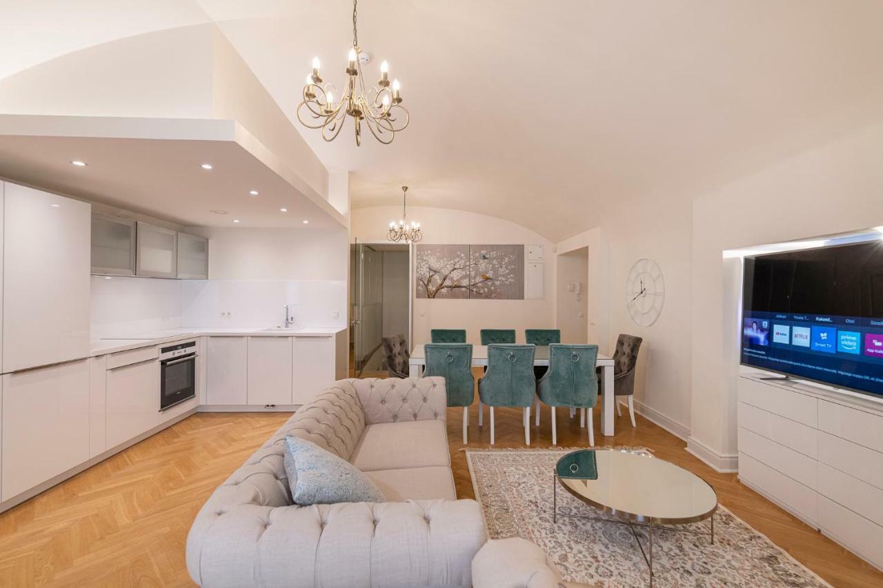 Tallinn Housing 2 Bdr 2 Bathroom With Sauna At Carl Engel Luxury House المظهر الخارجي الصورة